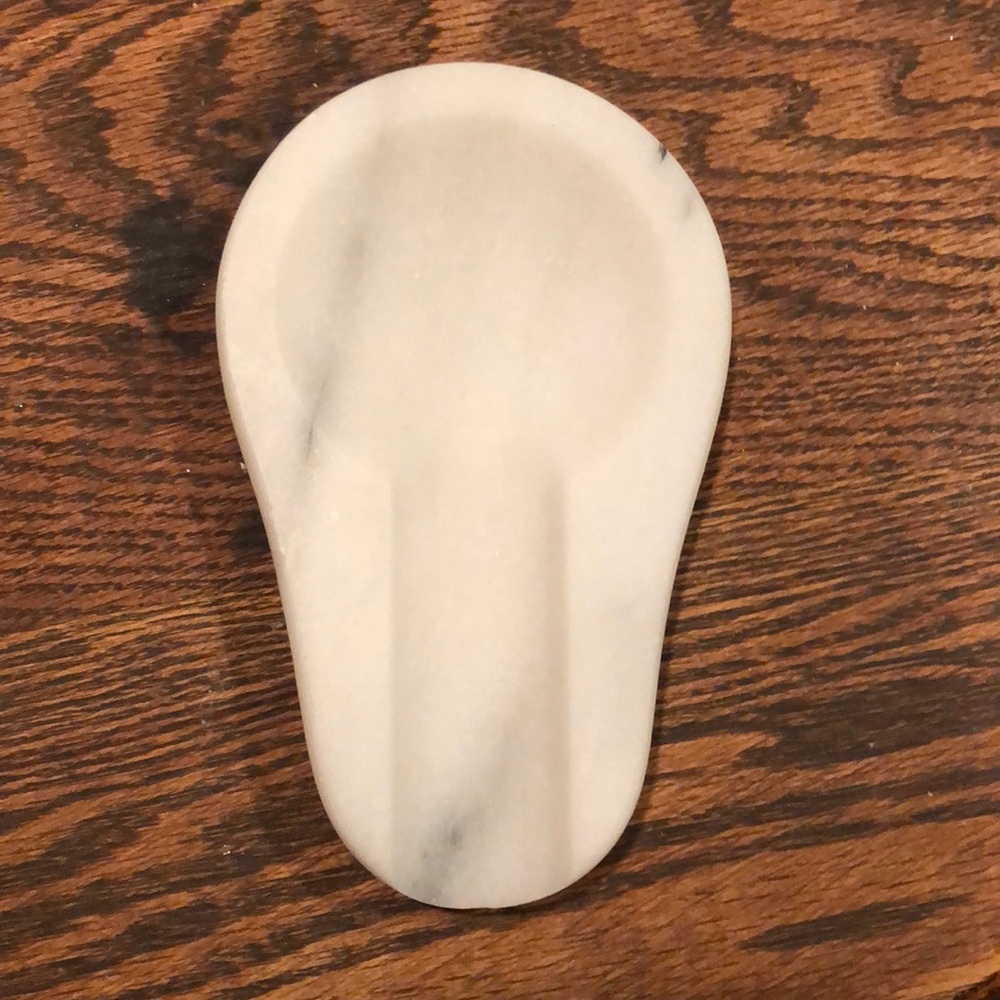 Marble spoon rest